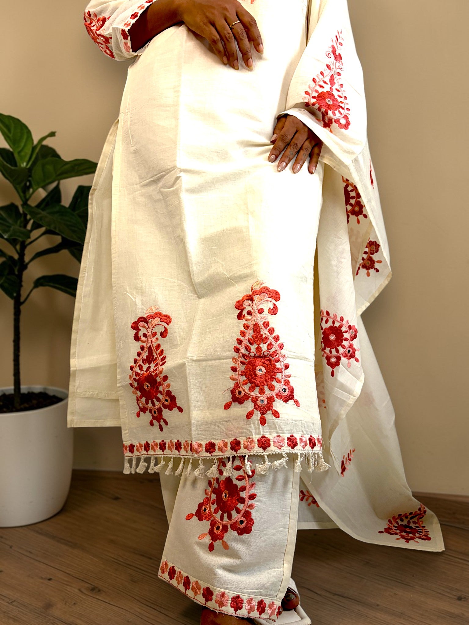Laal Phool Embroidered Kurta Set — Ivory White & Red (3-Piece)