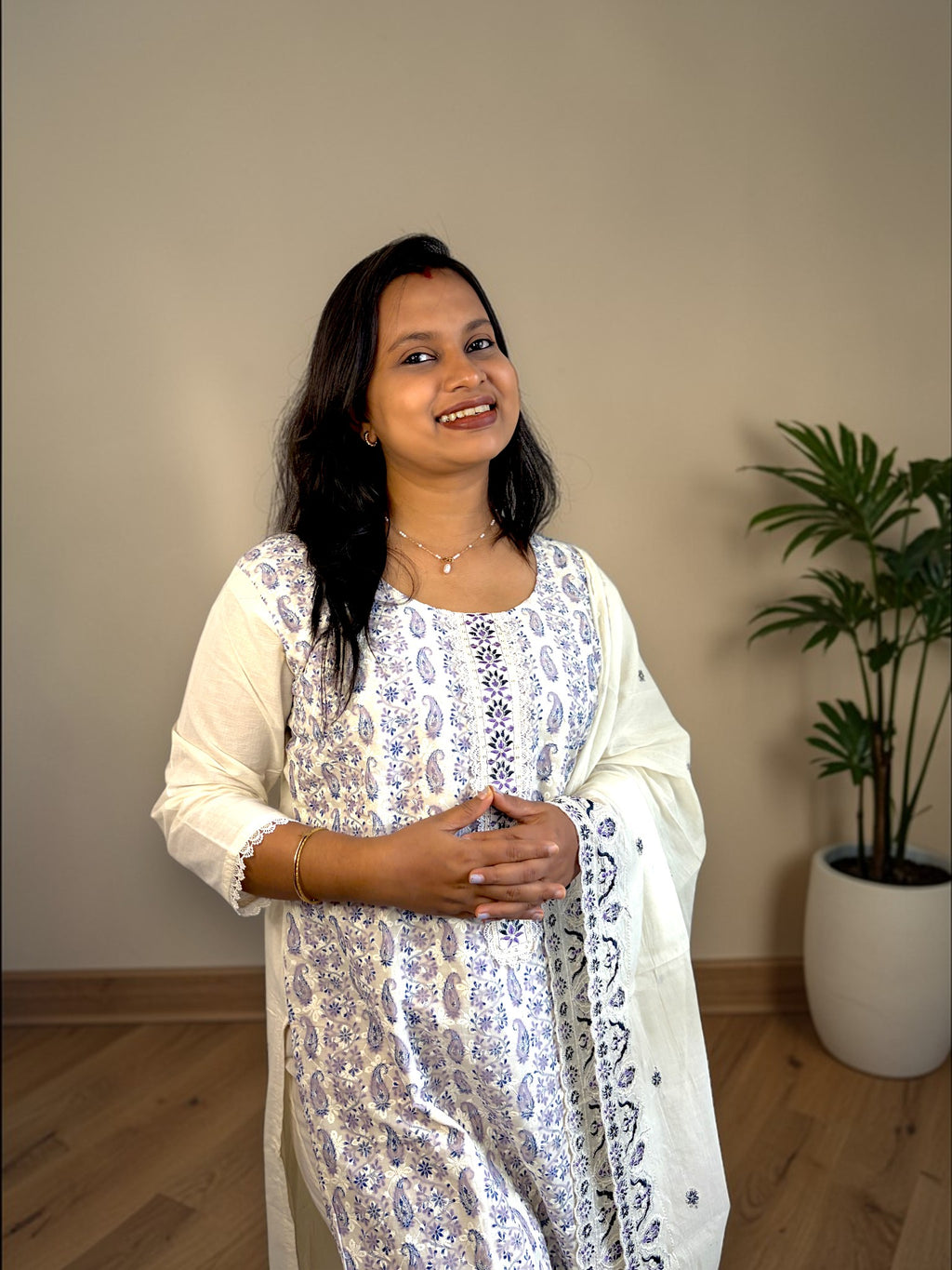 Vasanam | Noor Paisley Chikankari Kurta Set — White & Lavender (3-Piece)