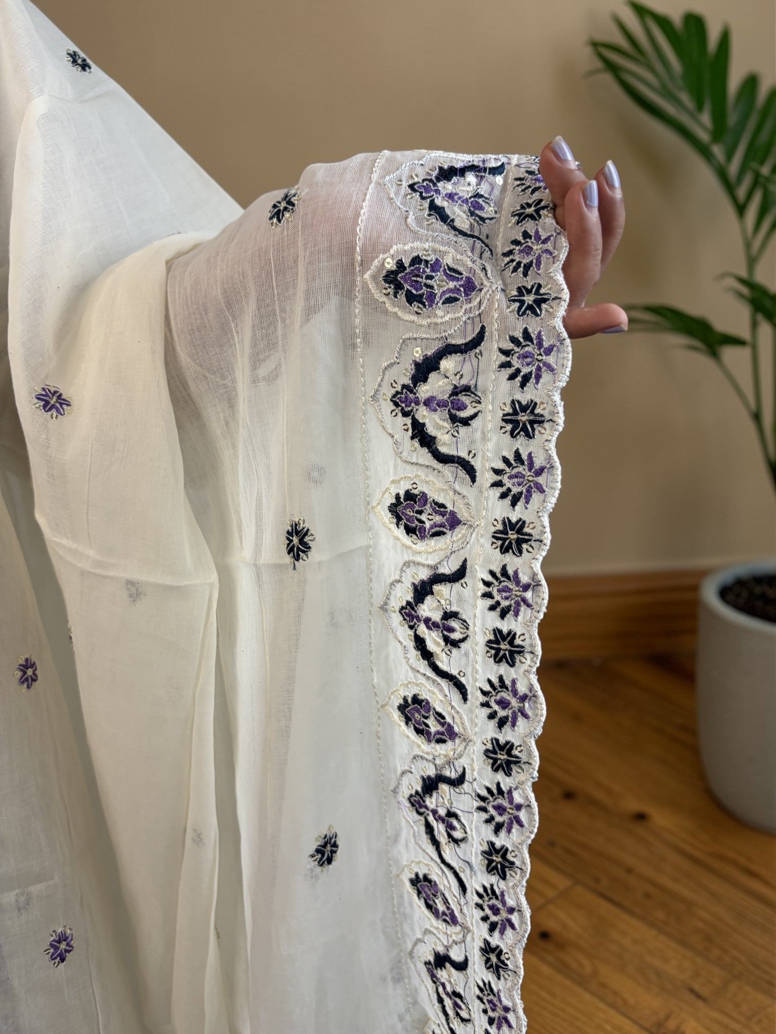 Vasanam | Noor Paisley Chikankari Kurta Set — White & Lavender (3-Piece)