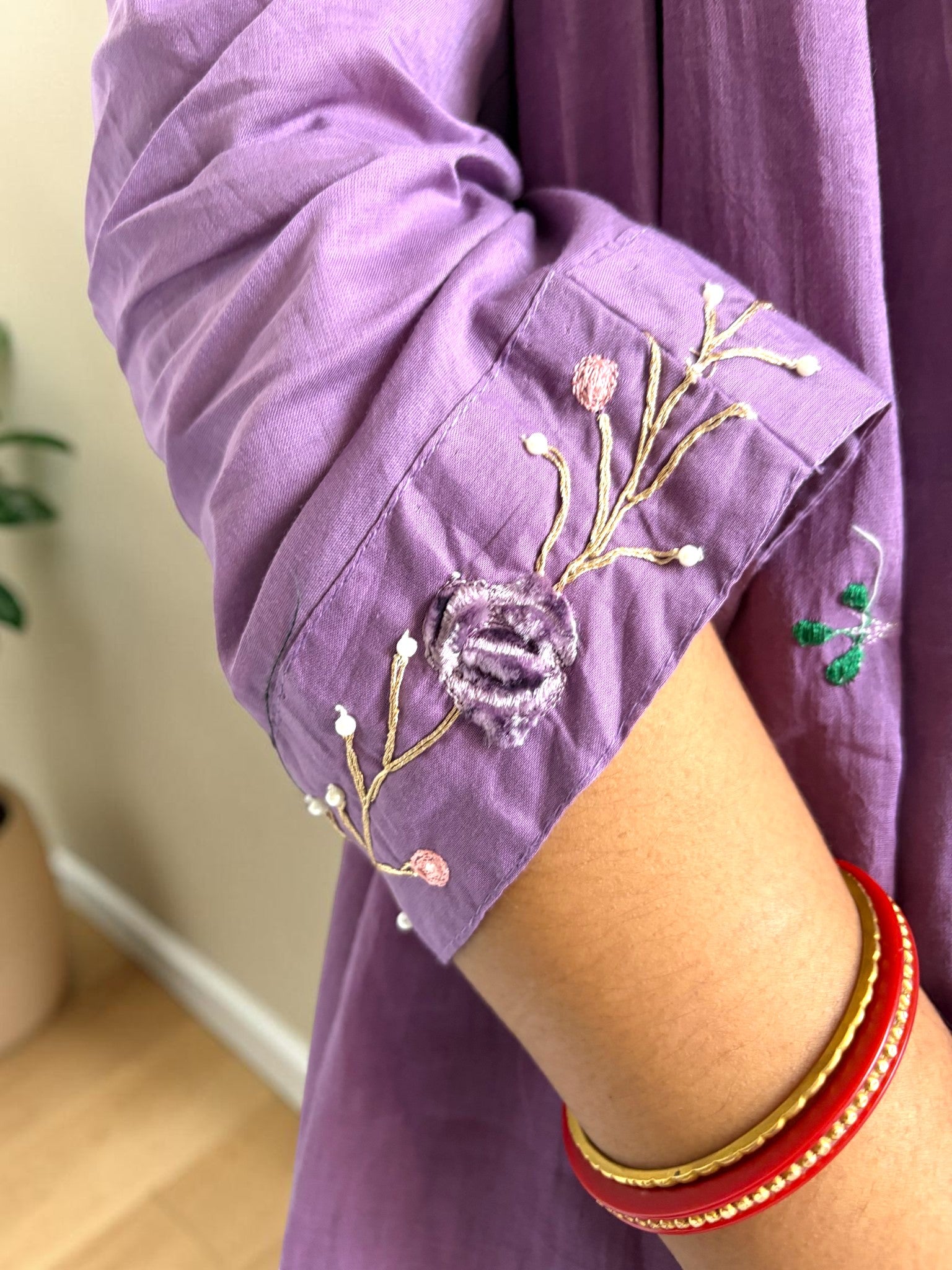 Lavender Rose Embroidered Kurta Set with Dupatta & Pants | 3-Piece | Vasanam