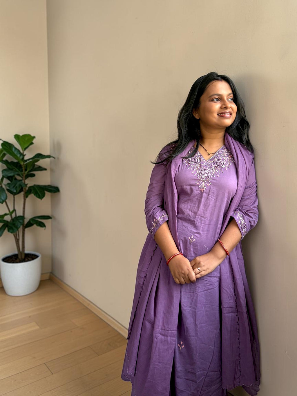 Lavender Rose Embroidered Kurta Set with Dupatta & Pants | 3-Piece | Vasanam